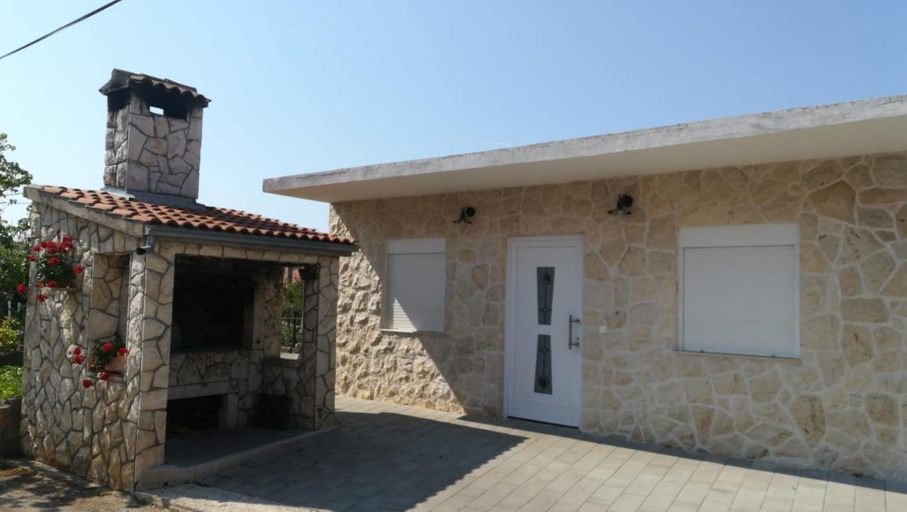 Ana I Ljubo Daire Sukošan Dış mekan fotoğraf